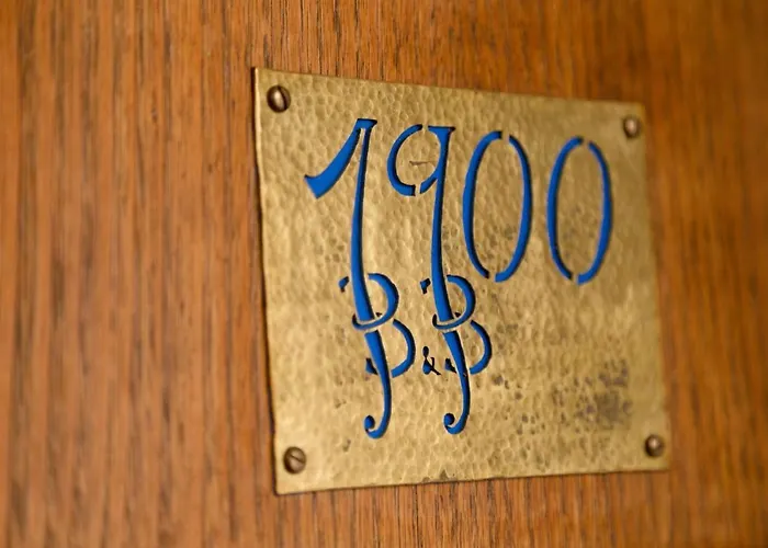 1900 3*